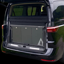 Laden Sie das Bild in den Galerie-Viewer, Heckküche KOMPAKT 2er - VW Multivan &amp; California Beach T5 T6 T6.1 - mit Spüle und optionalem Schlafsystem
