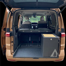 Laden Sie das Bild in den Galerie-Viewer, Heckküche MODULAR mit Spüle und optionalem Schlafsystem - VW Multivan &amp; California Beach T5 T6 T6.1